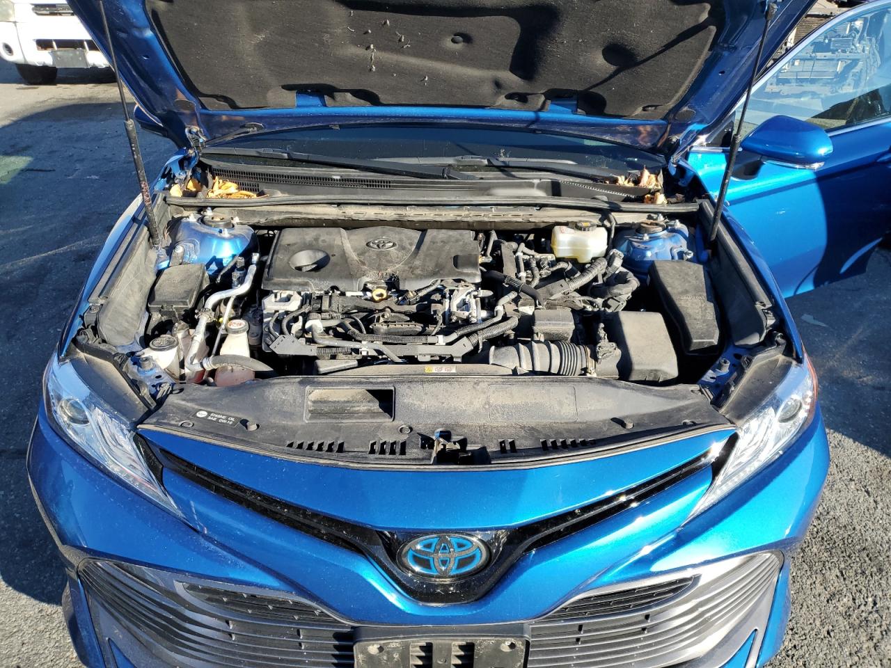 2020 Toyota Camry - Image 11