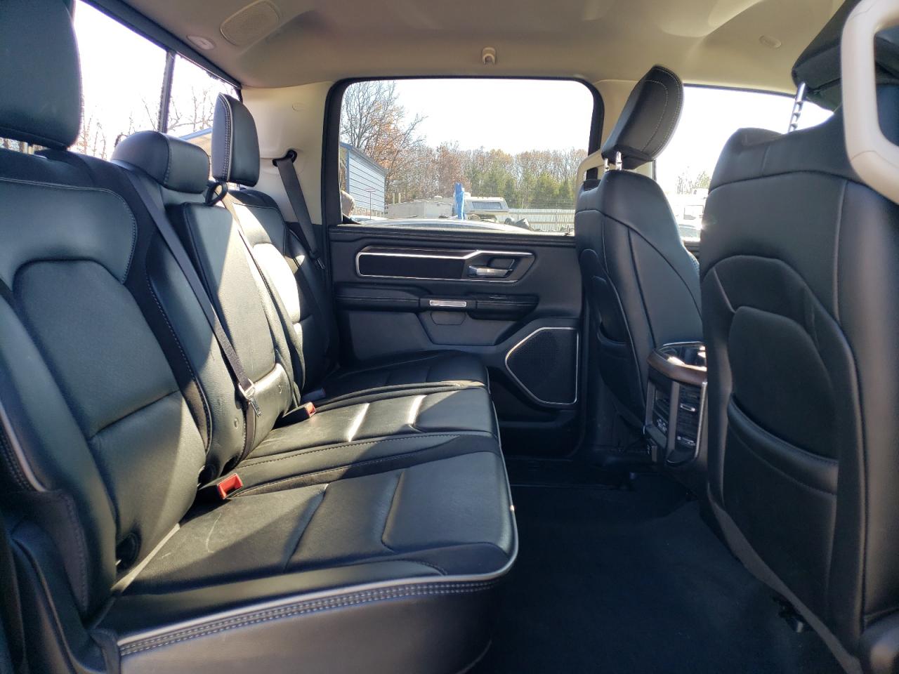 2022 RAM 1500 - Image 10
