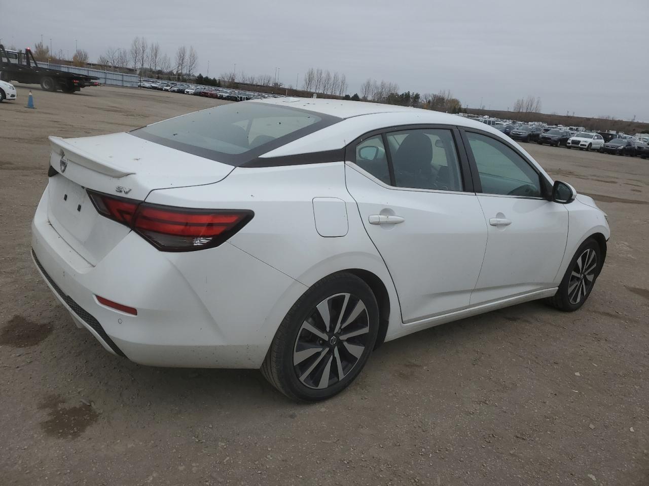 2022 Nissan Sentra - Image 3