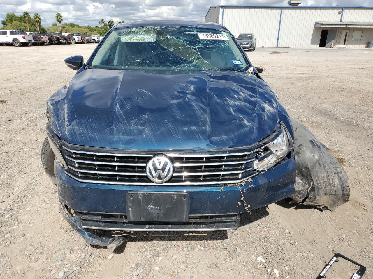 VIN 1VWAA7A38JC043839 2018 VOLKSWAGEN PASSAT no.5