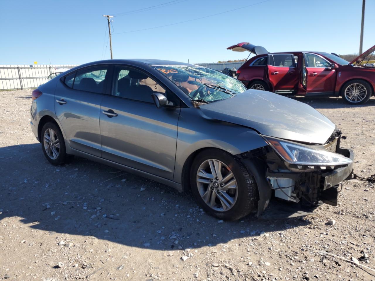 2019 Hyundai Elantra - Image 4