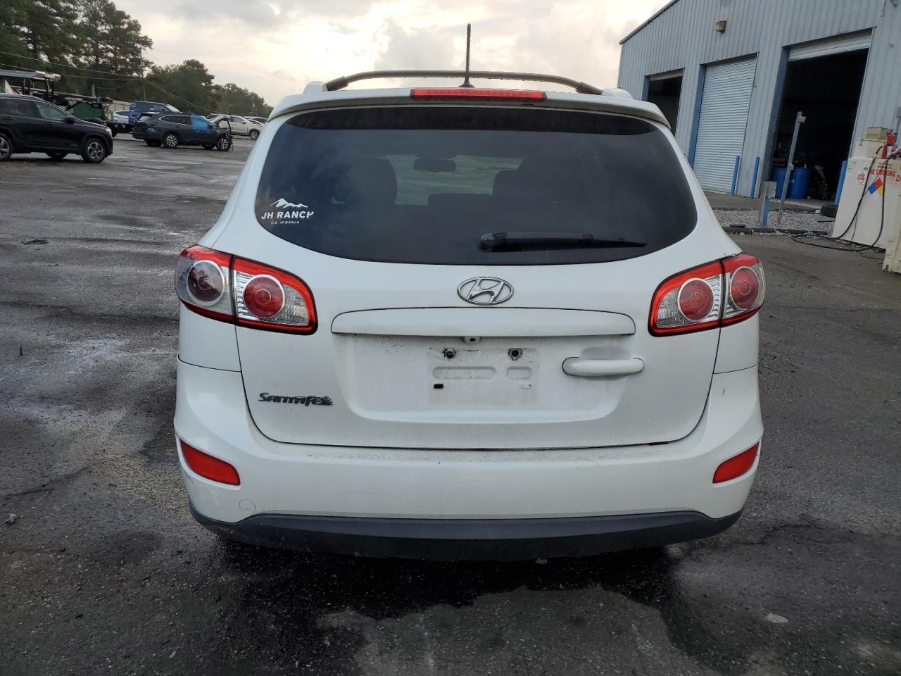 2012 Hyundai Santa Fe - Image 6