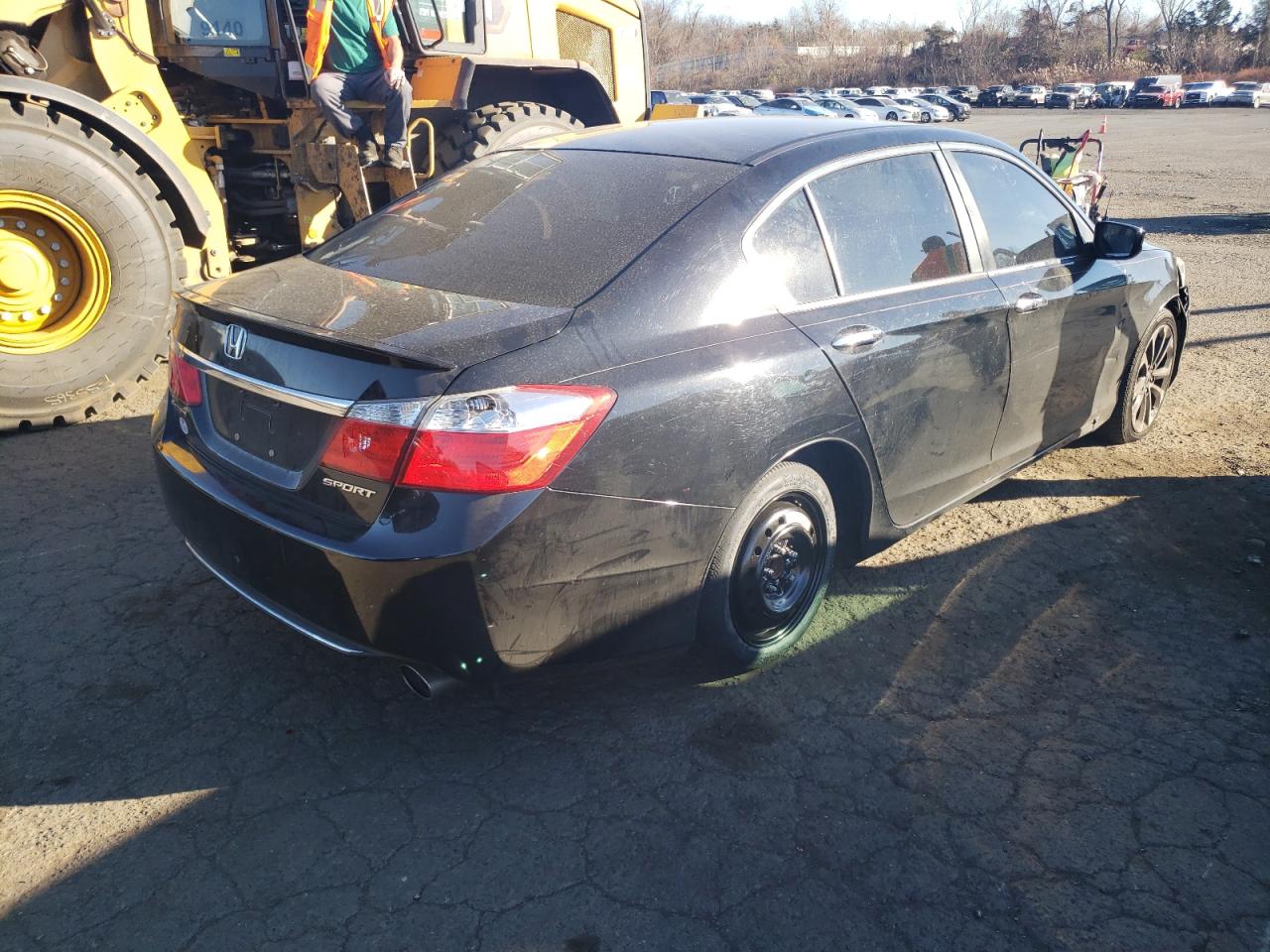 VIN 1HGCR2F53EA092631 2014 HONDA ACCORD no.3