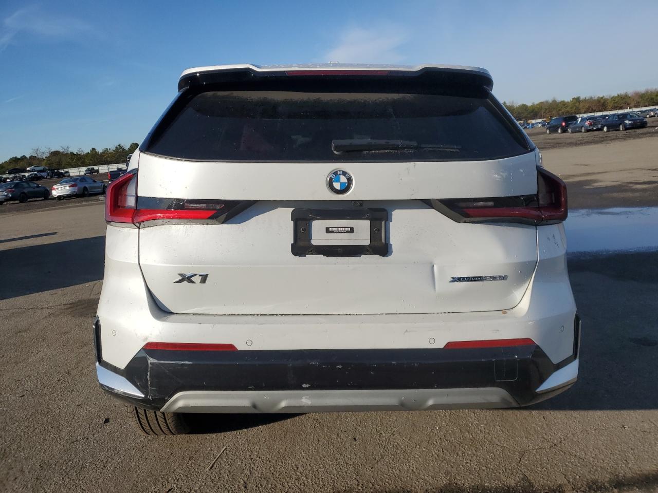 2023 BMW X1 - Image 6