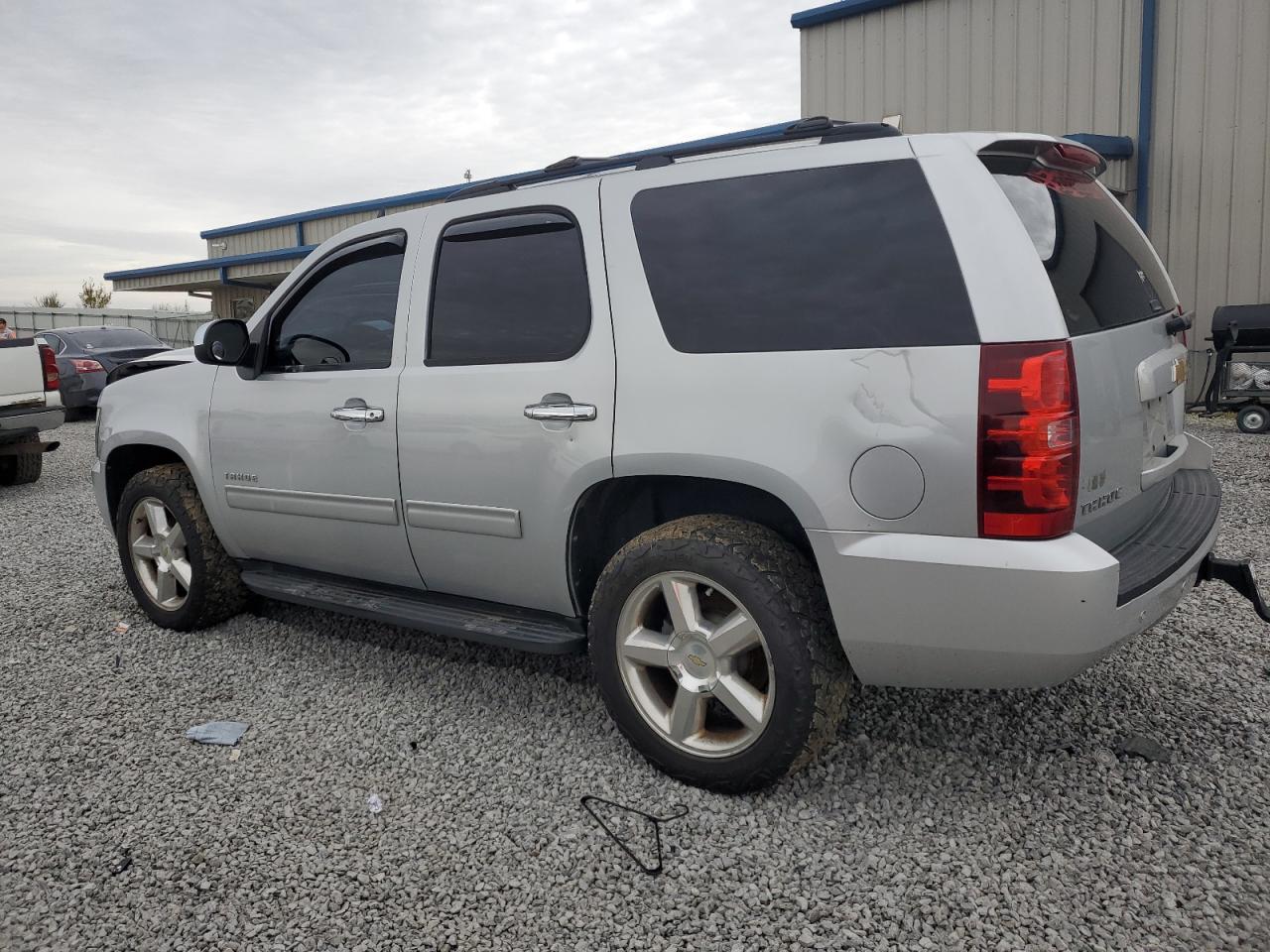 2013 Chevrolet Tahoe - Image 2
