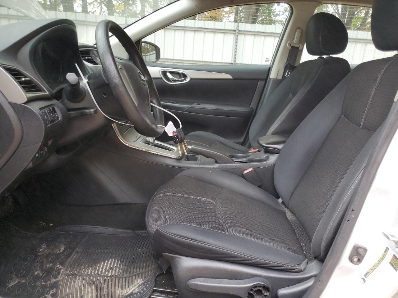 2014 Nissan Sentra - Image 7