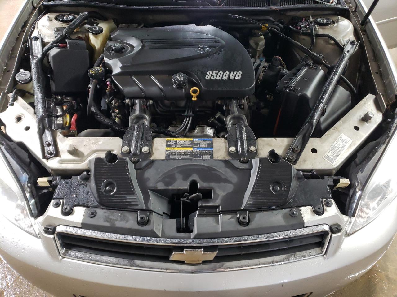 2007 Chevrolet Impala - Image 11
