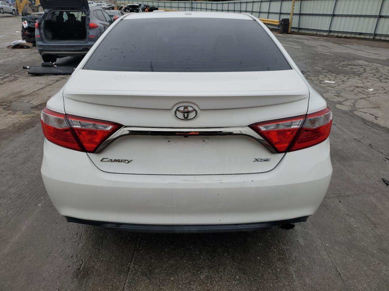 VIN 4T1BF1FK5HU656250 2017 TOYOTA CAMRY no.6