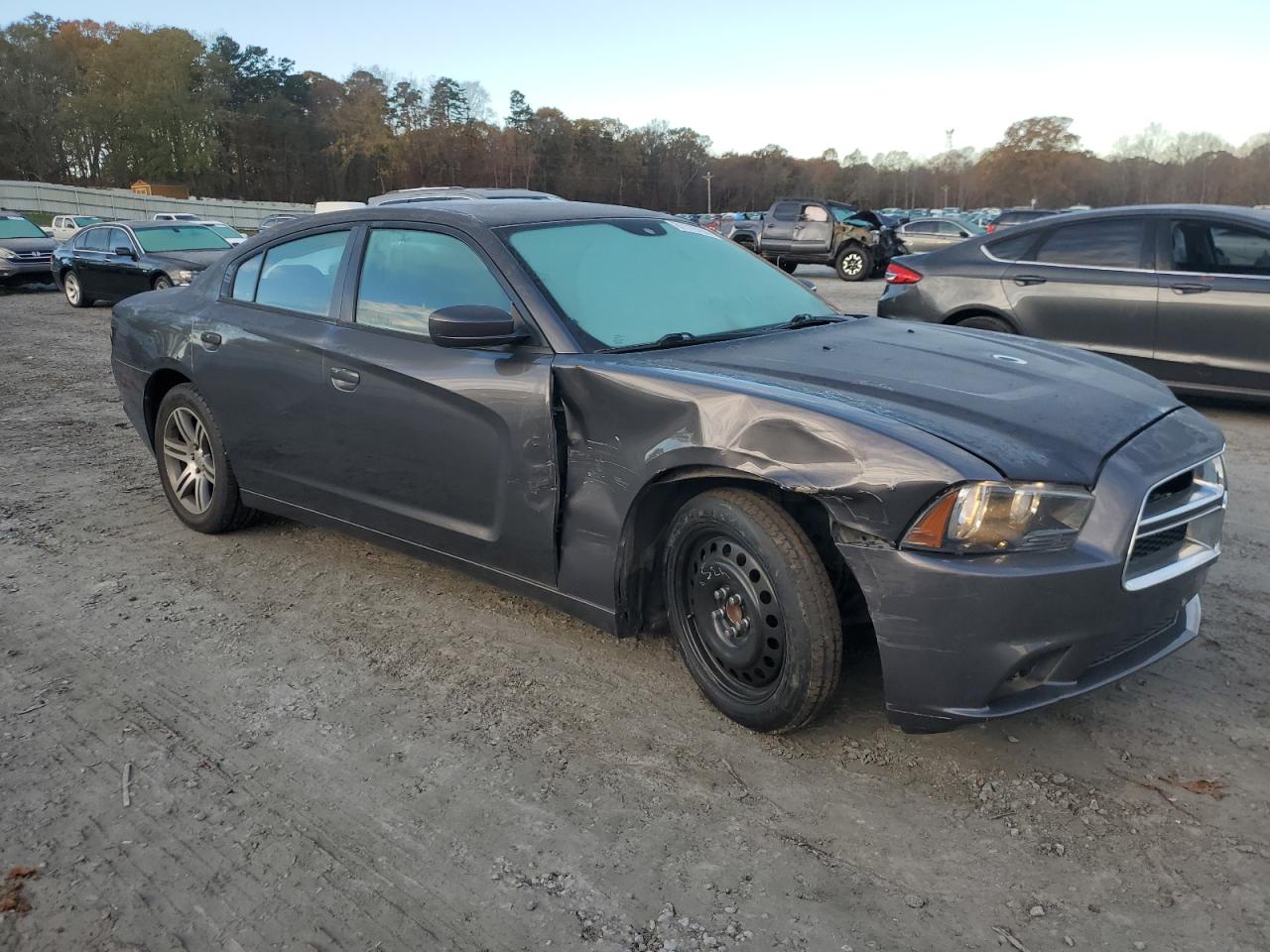 VIN 2C3CDXBG4DH637967 2013 DODGE CHARGER no.4