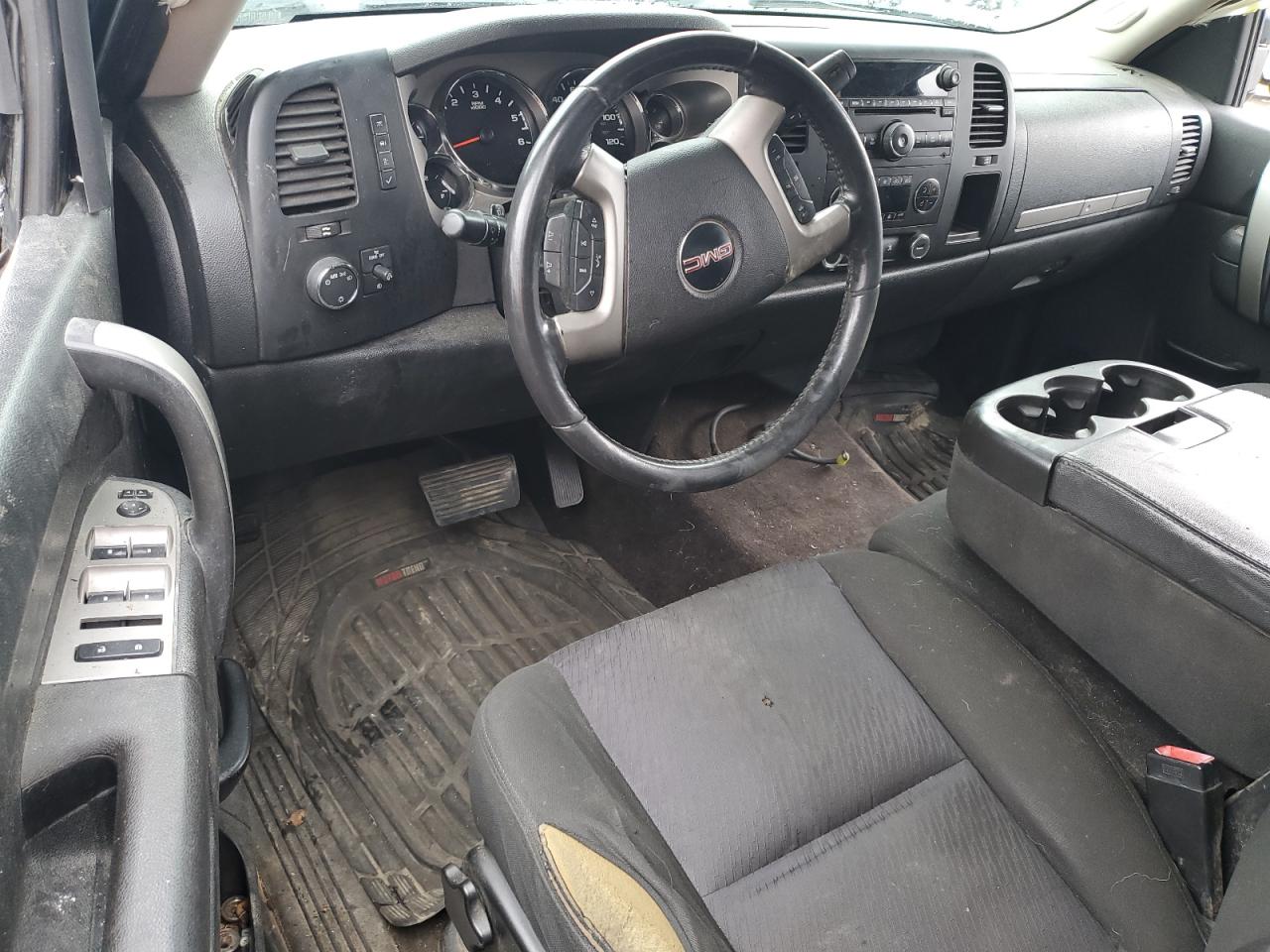 2010 GMC Sierra - Image 8