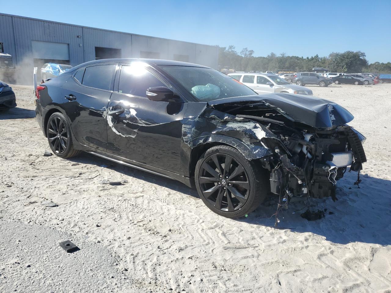 2018 Nissan Maxima - Image 4