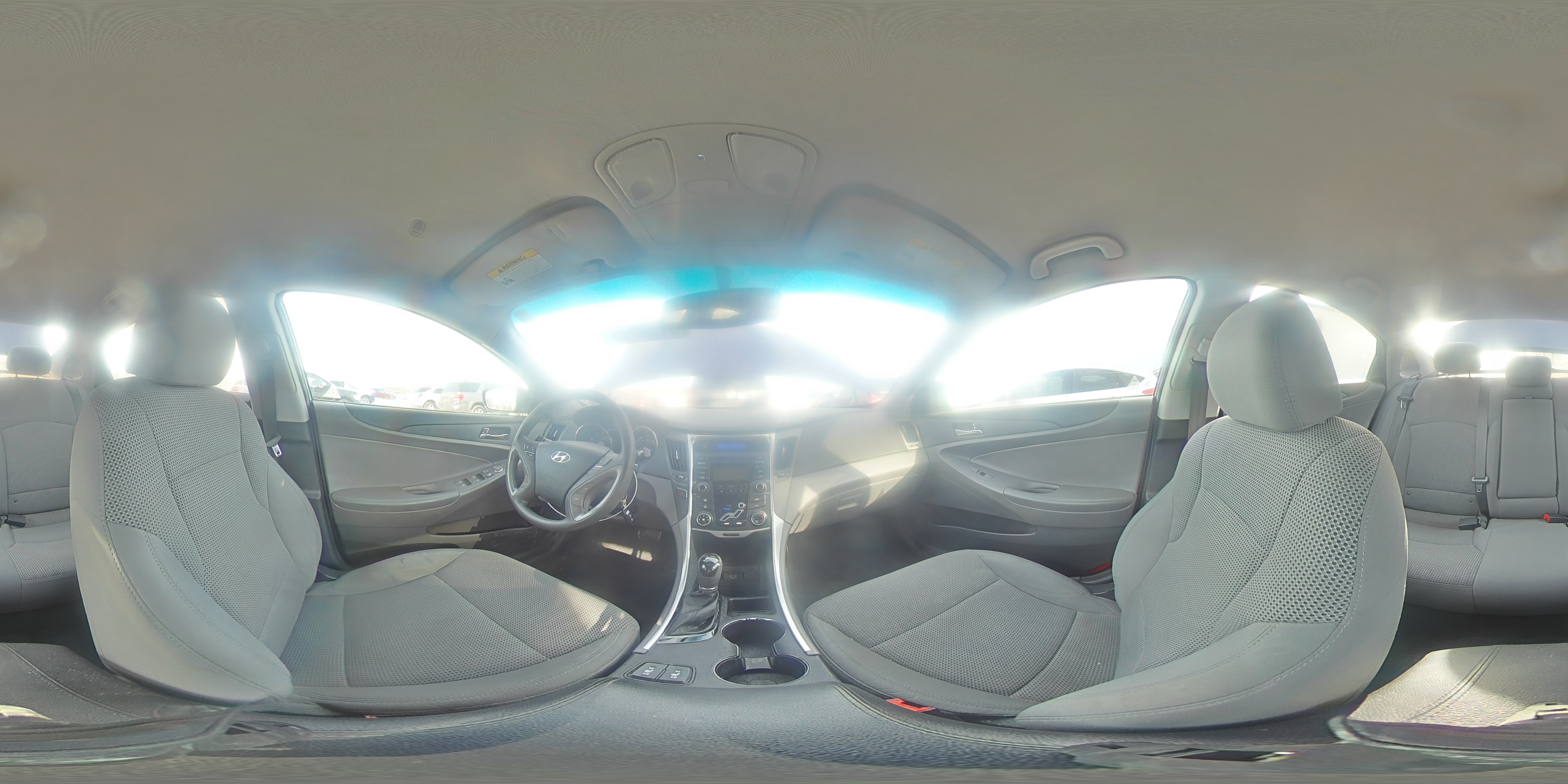2013 Hyundai Sonata - Image 15