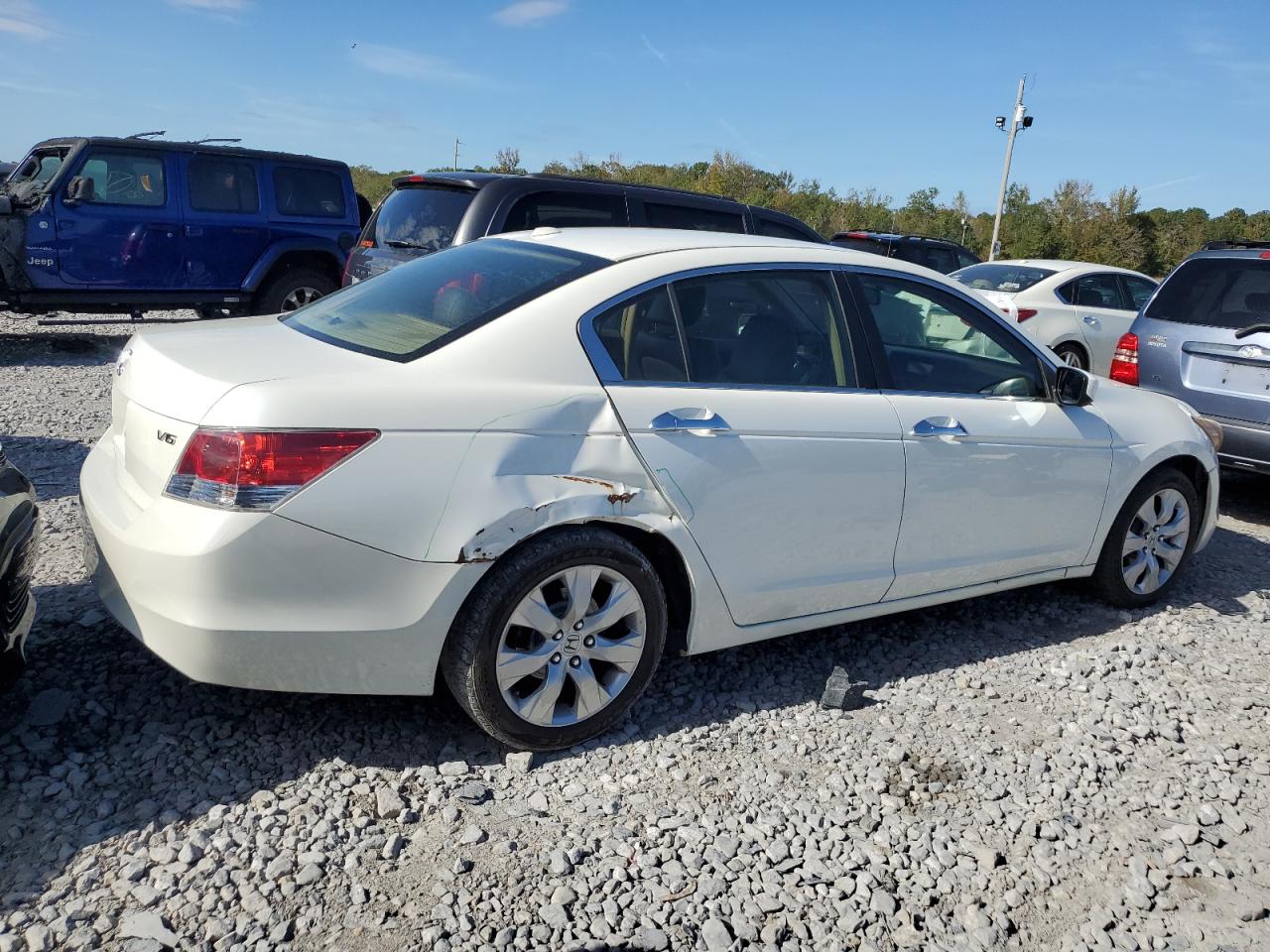 2009 Honda Accord - Image 3