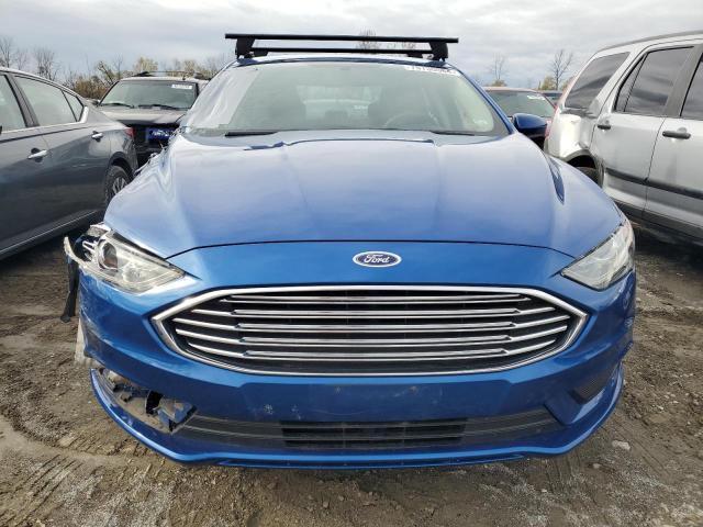  FORD FUSION 2017 Синий