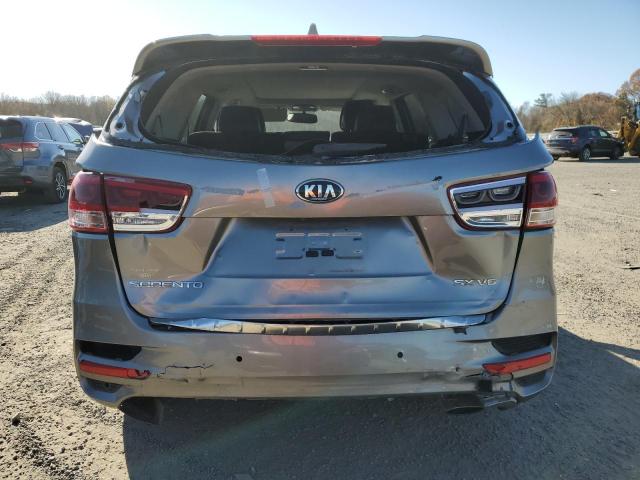  KIA SORENTO 2016 Серый