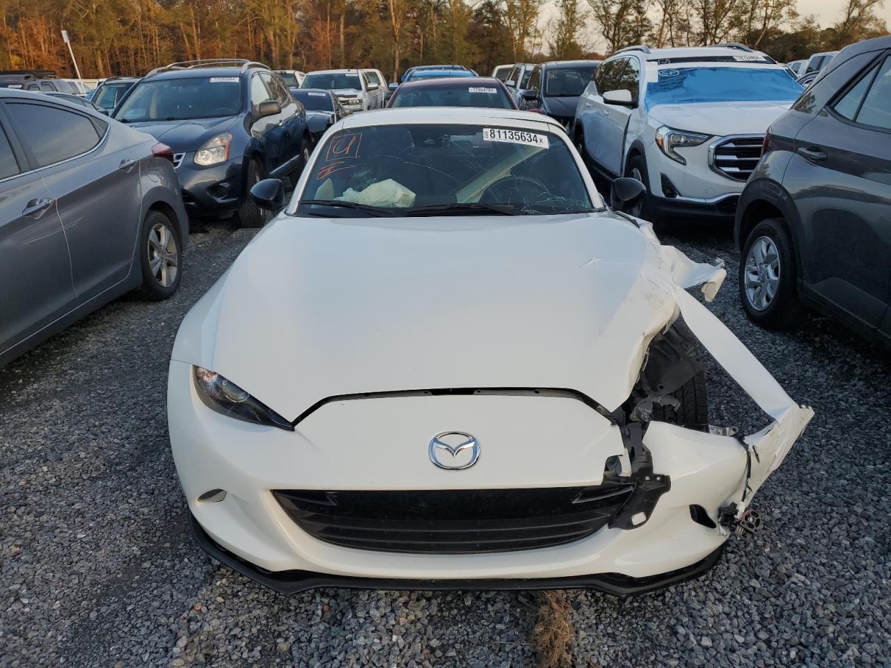 2020 Mazda MX-5 - Image 5