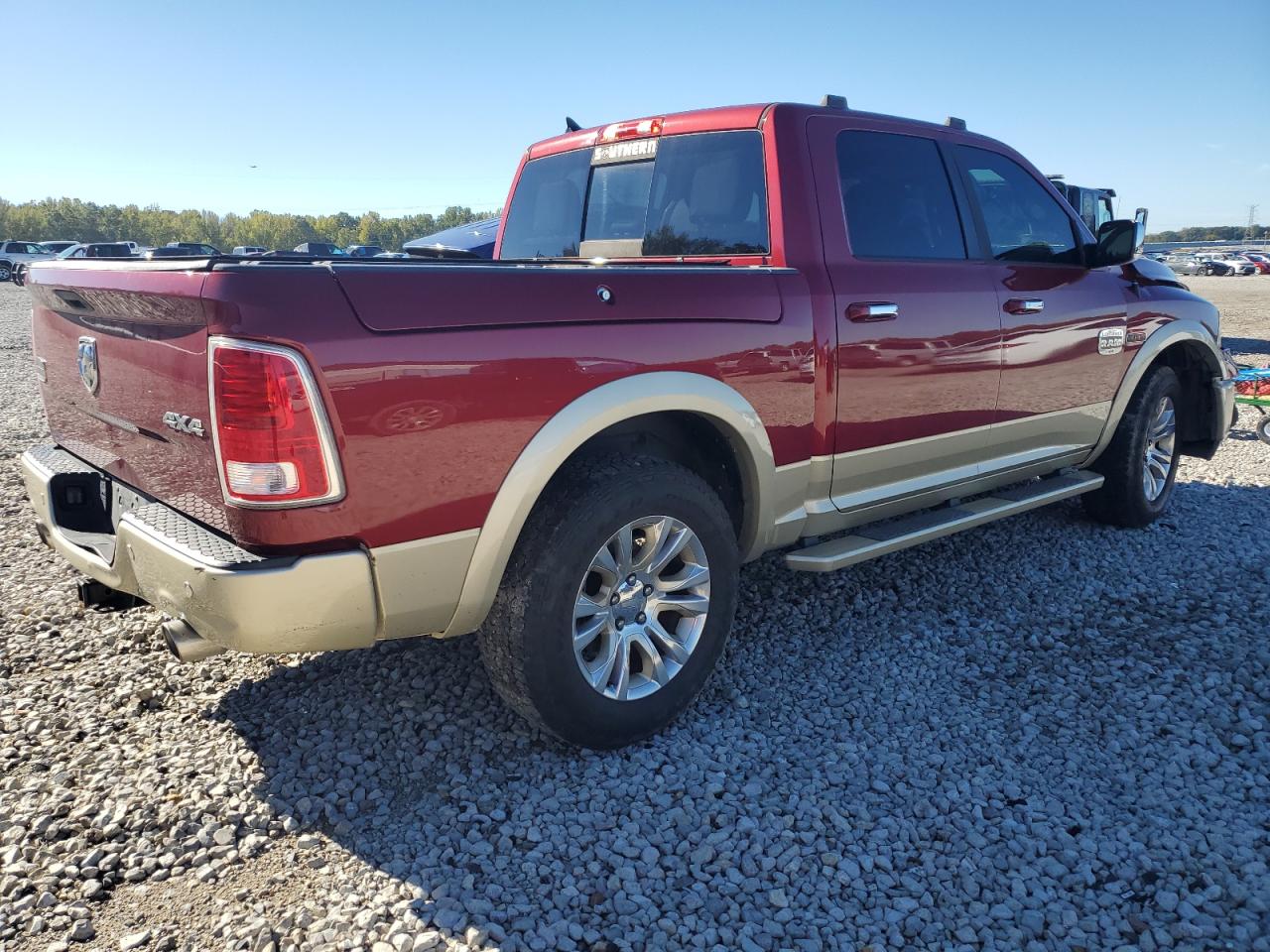 2015 RAM 1500 - Image 3
