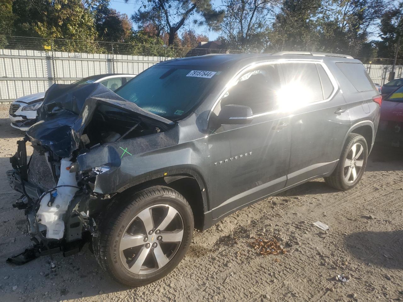 2021 Chevrolet Traverse Lt for Sale in Hampton, VA - Front End
