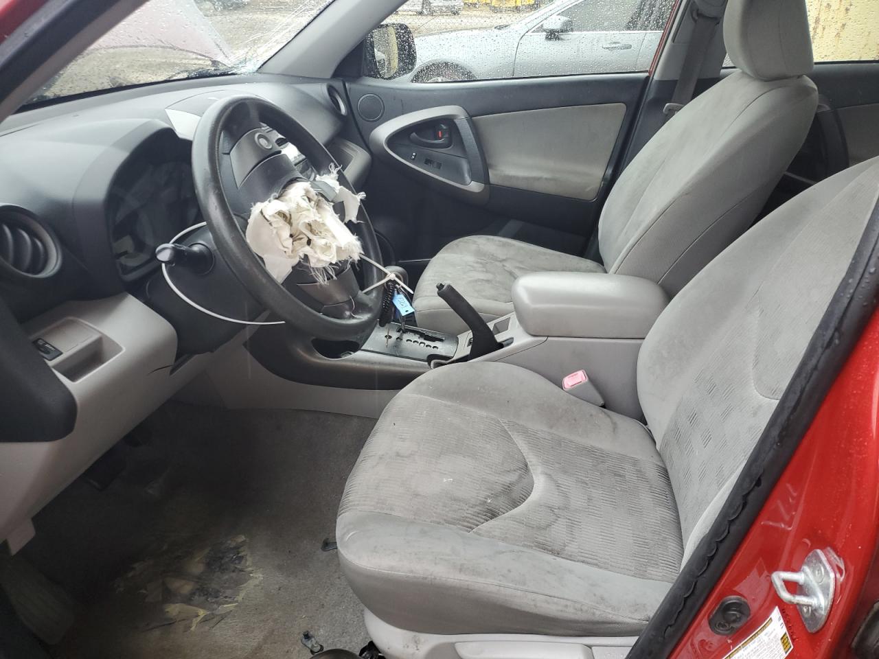 2010 Toyota RAV 4 - Image 7