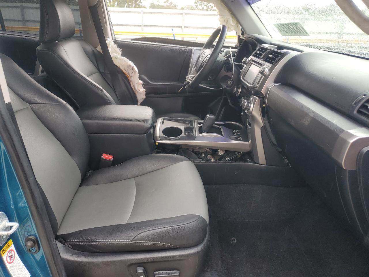 2017 Toyota 4Runner - Image 7