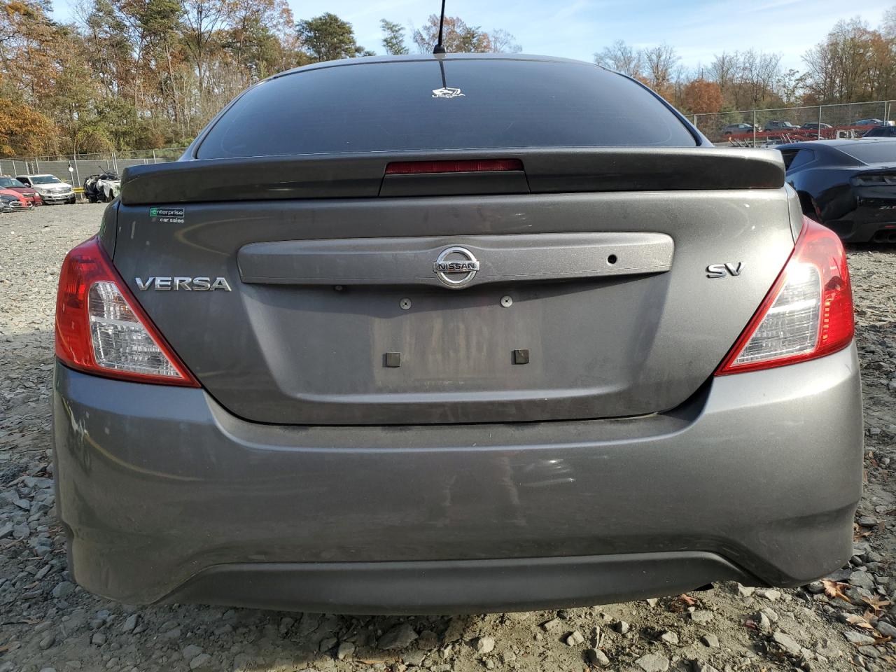 2019 Nissan Versa - Image 6