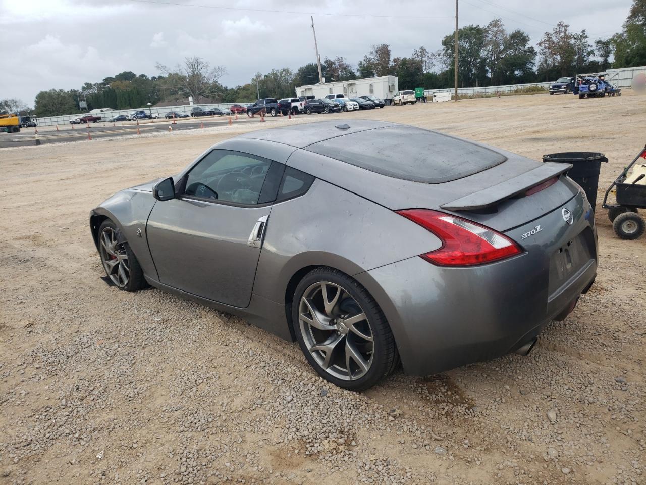 2013 Nissan 370Z - Image 2