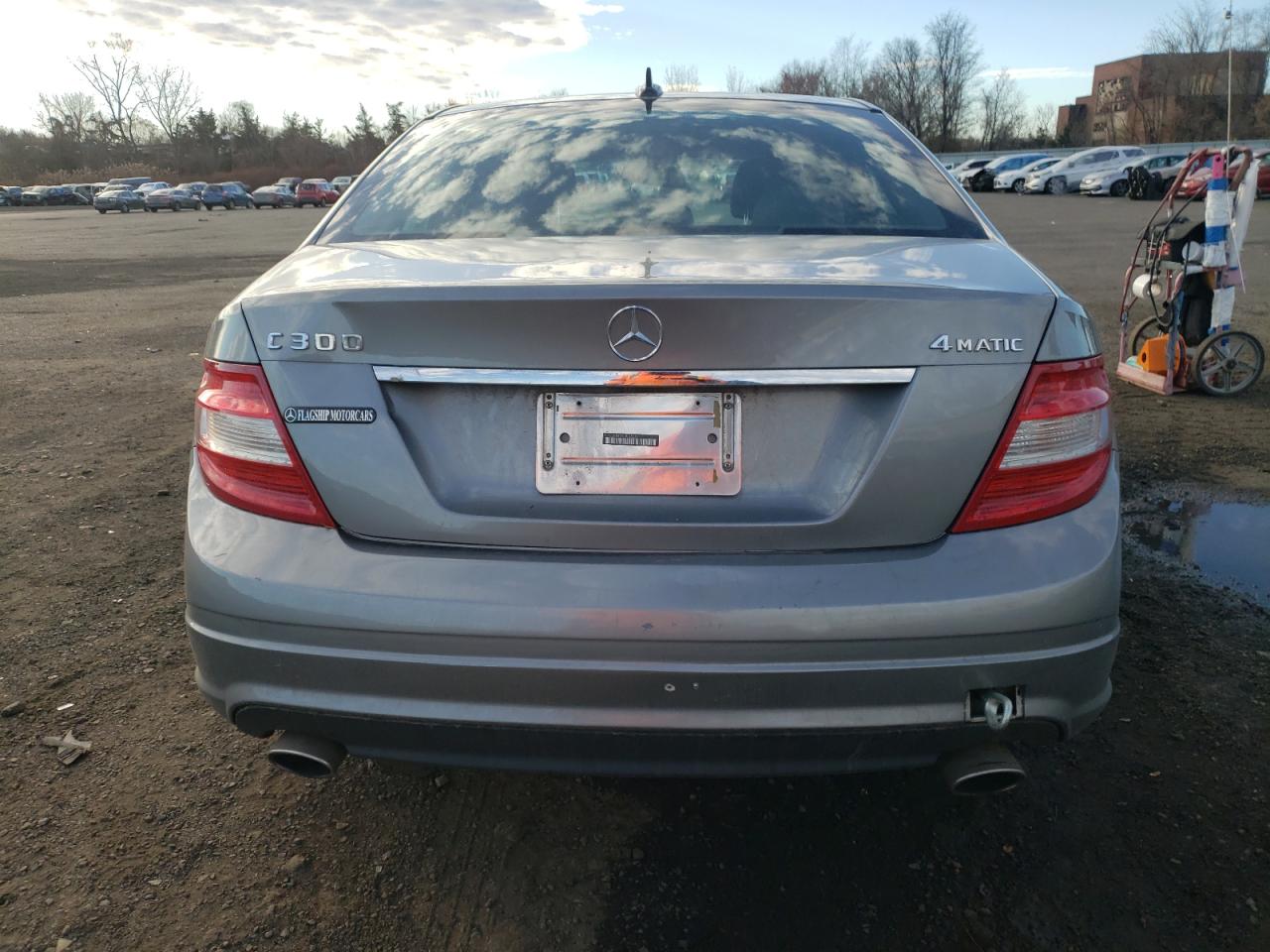 2009 Mercedes-Benz C 300 4Matic VIN: WDDGF81X59R063827 Lot: 80776564