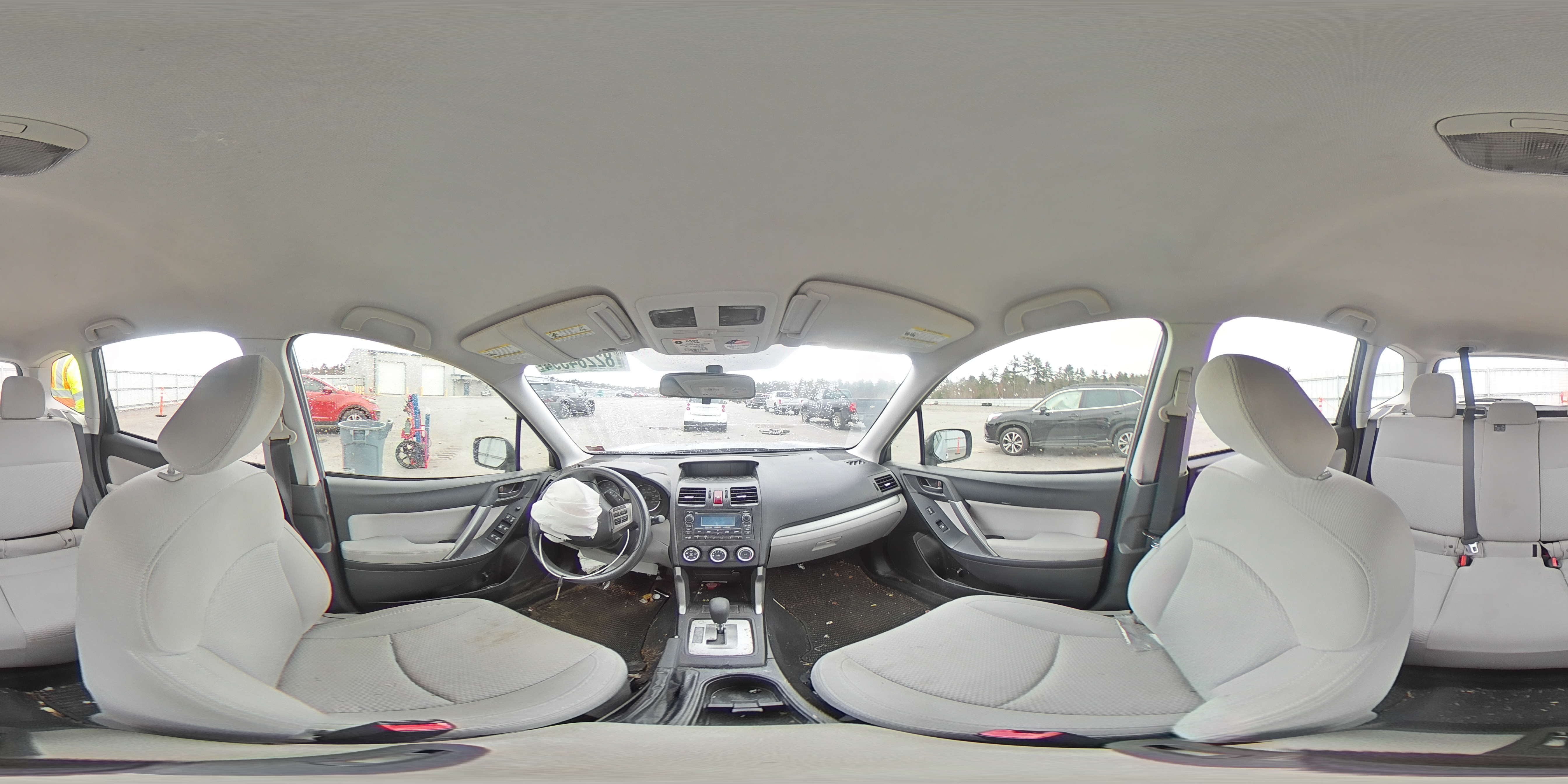 2015 Subaru Forester - Image 13