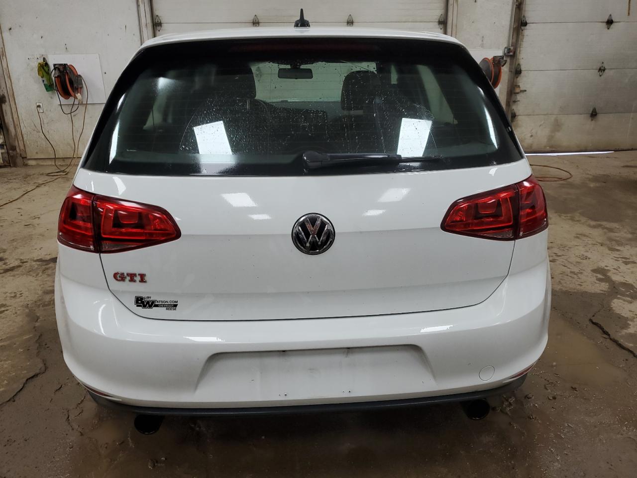 2017 Volkswagen GTI - Image 6