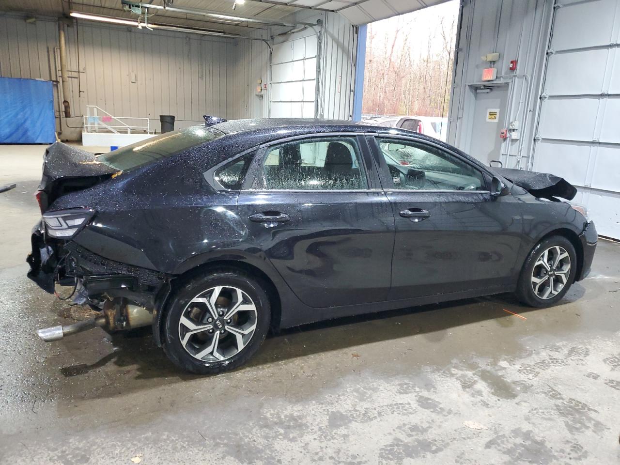 2020 Kia Forte - Image 3