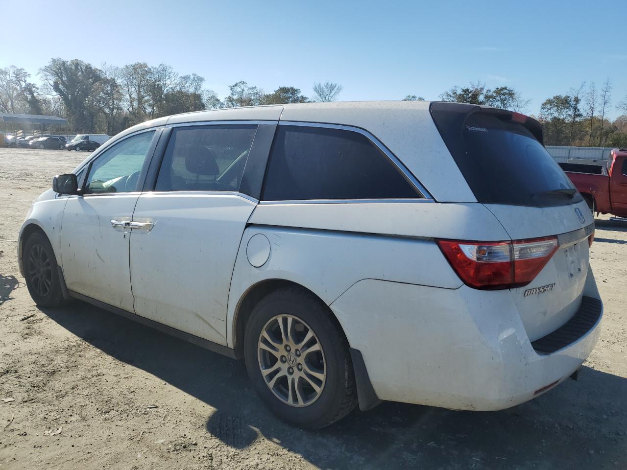 2012 Honda Odyssey - Image 2