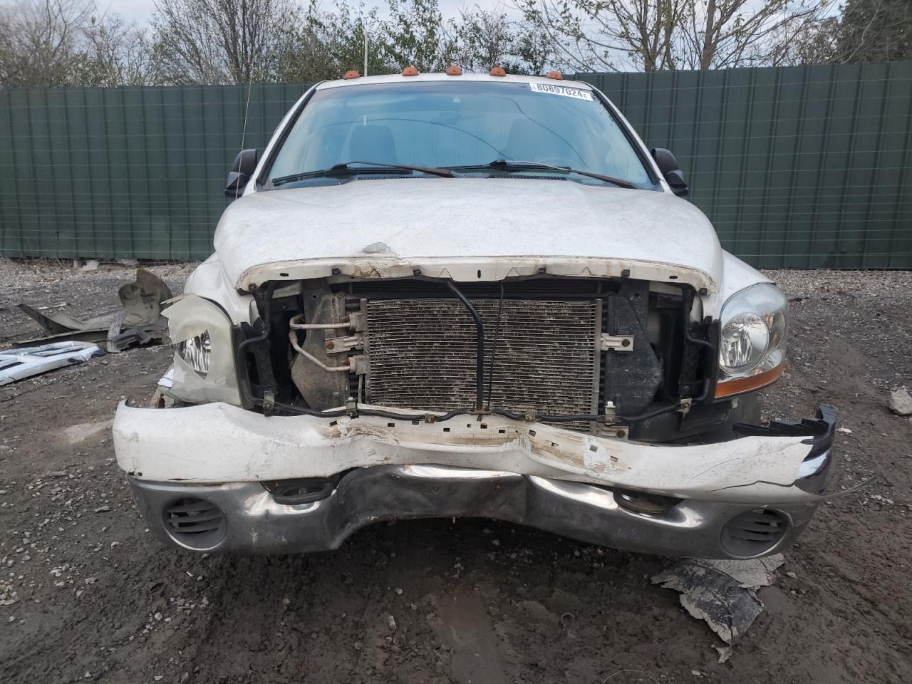 2006 Dodge RAM - Image 5