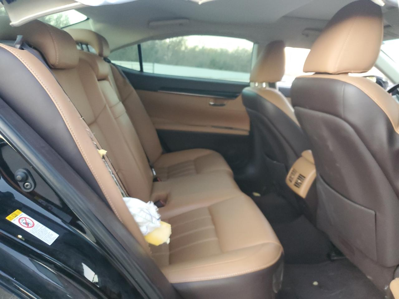 2018 Lexus ES - Image 10