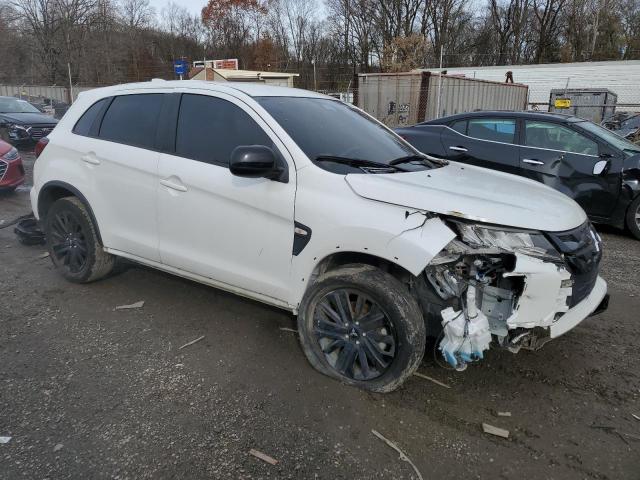  MITSUBISHI OUTLANDER 2021 Biały