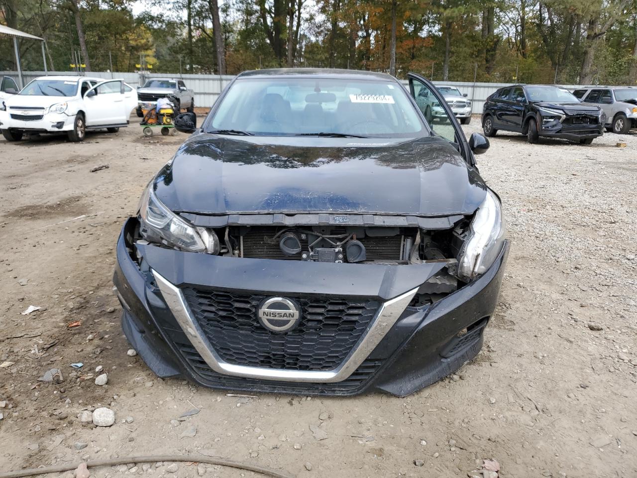 2020 Nissan Altima - Image 5
