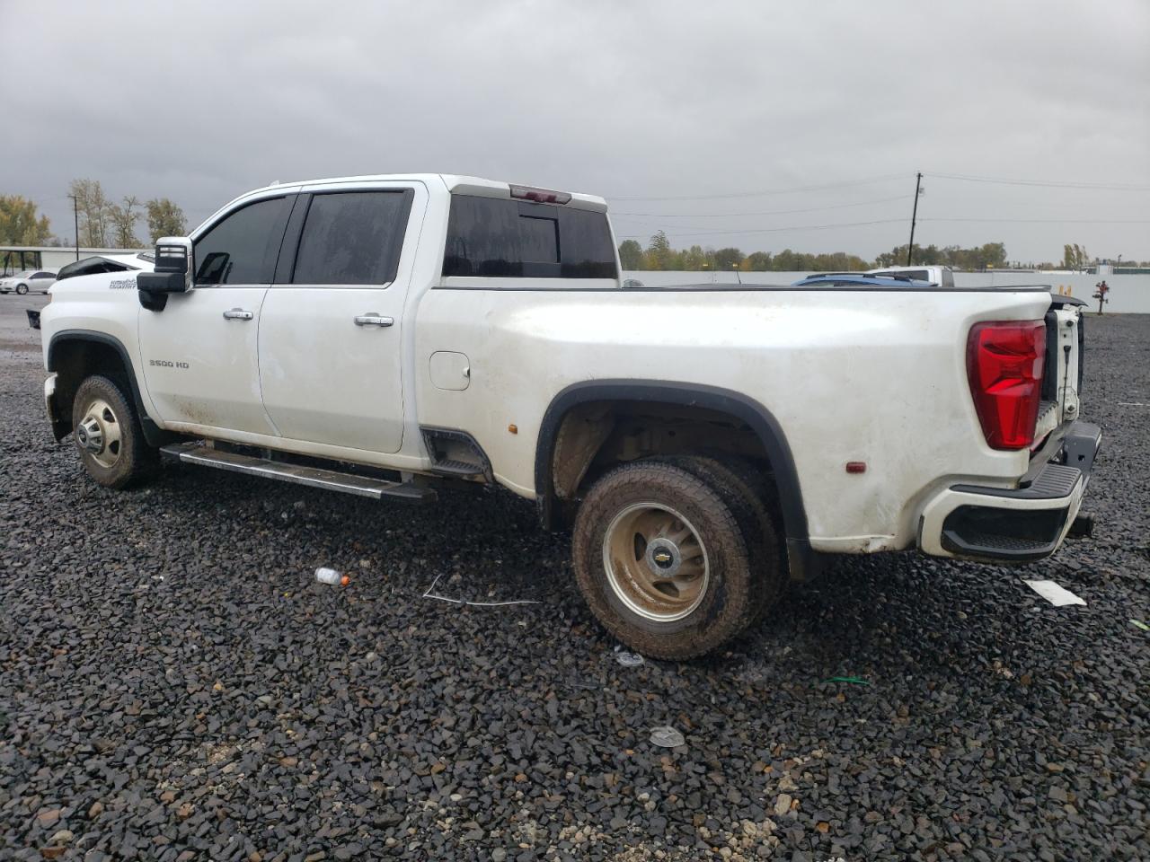 2021 Chevrolet Silverado - Image 2