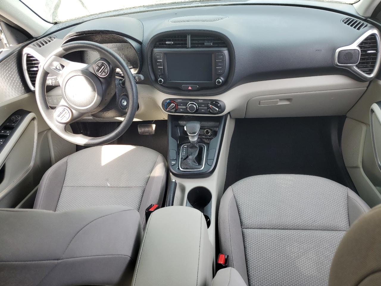 2023 Kia Soul - Image 8