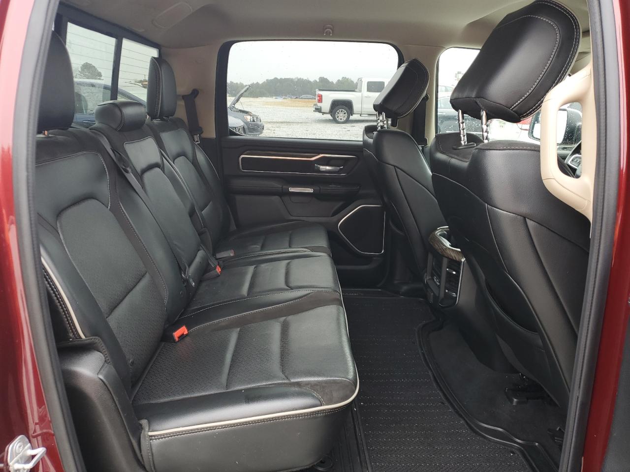 2019 RAM 1500 - Image 10