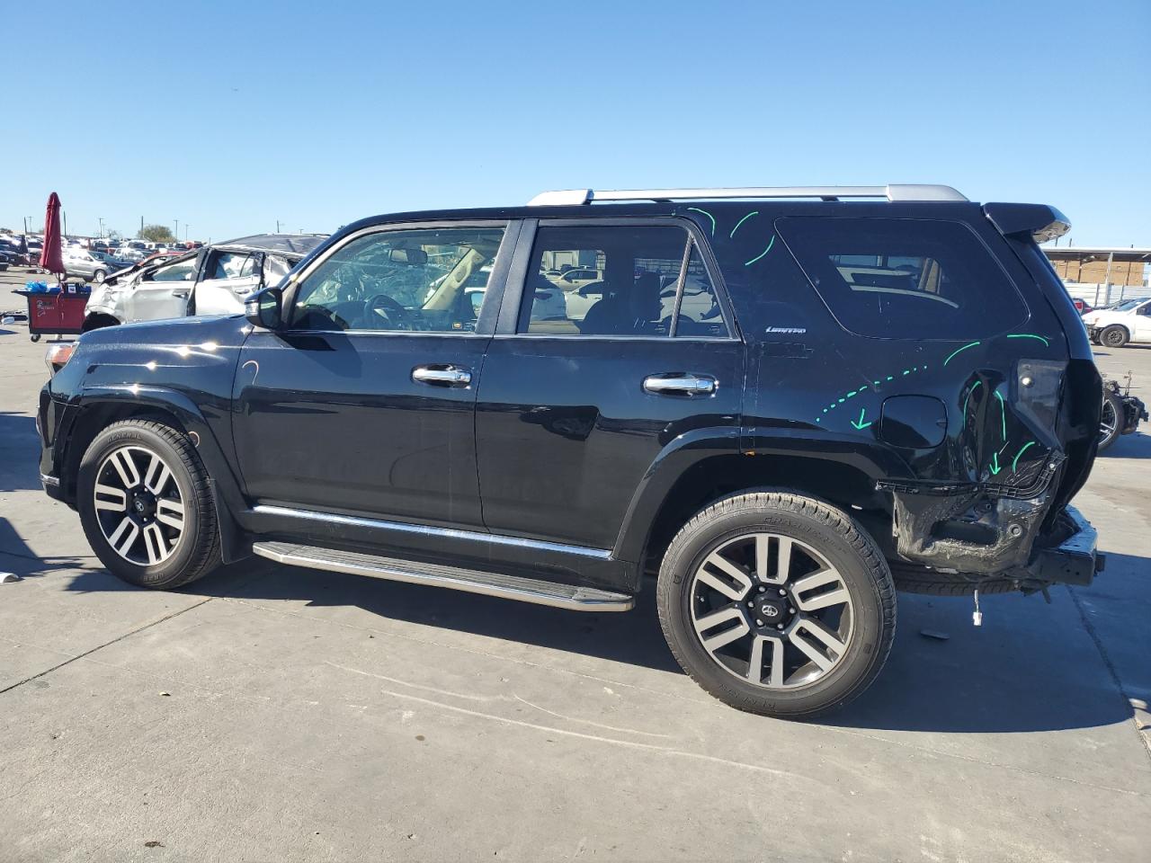 VIN JTEZU5JR3J5183819 2018 TOYOTA 4RUNNER no.2