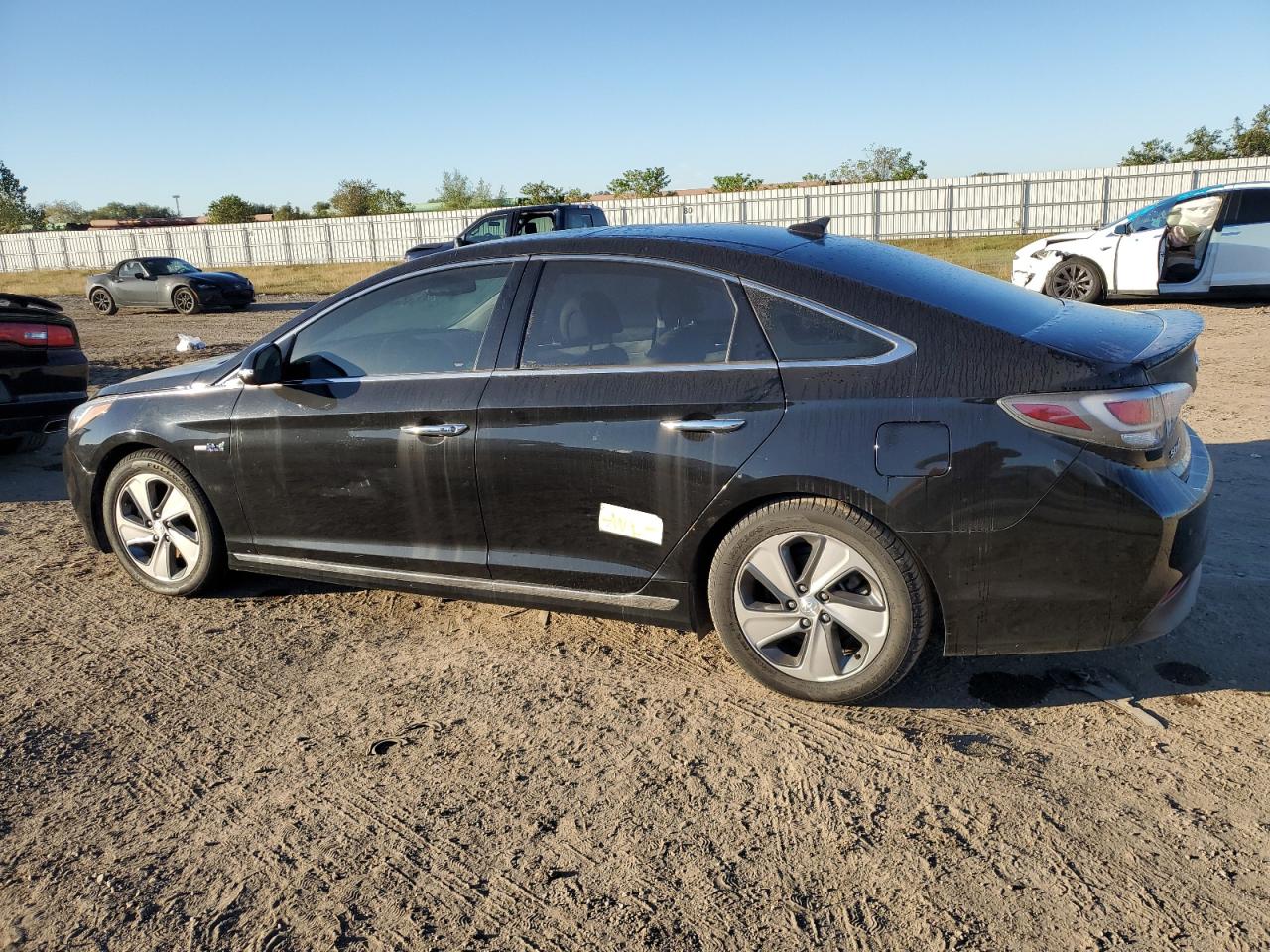 2017 Hyundai Sonata - Image 2