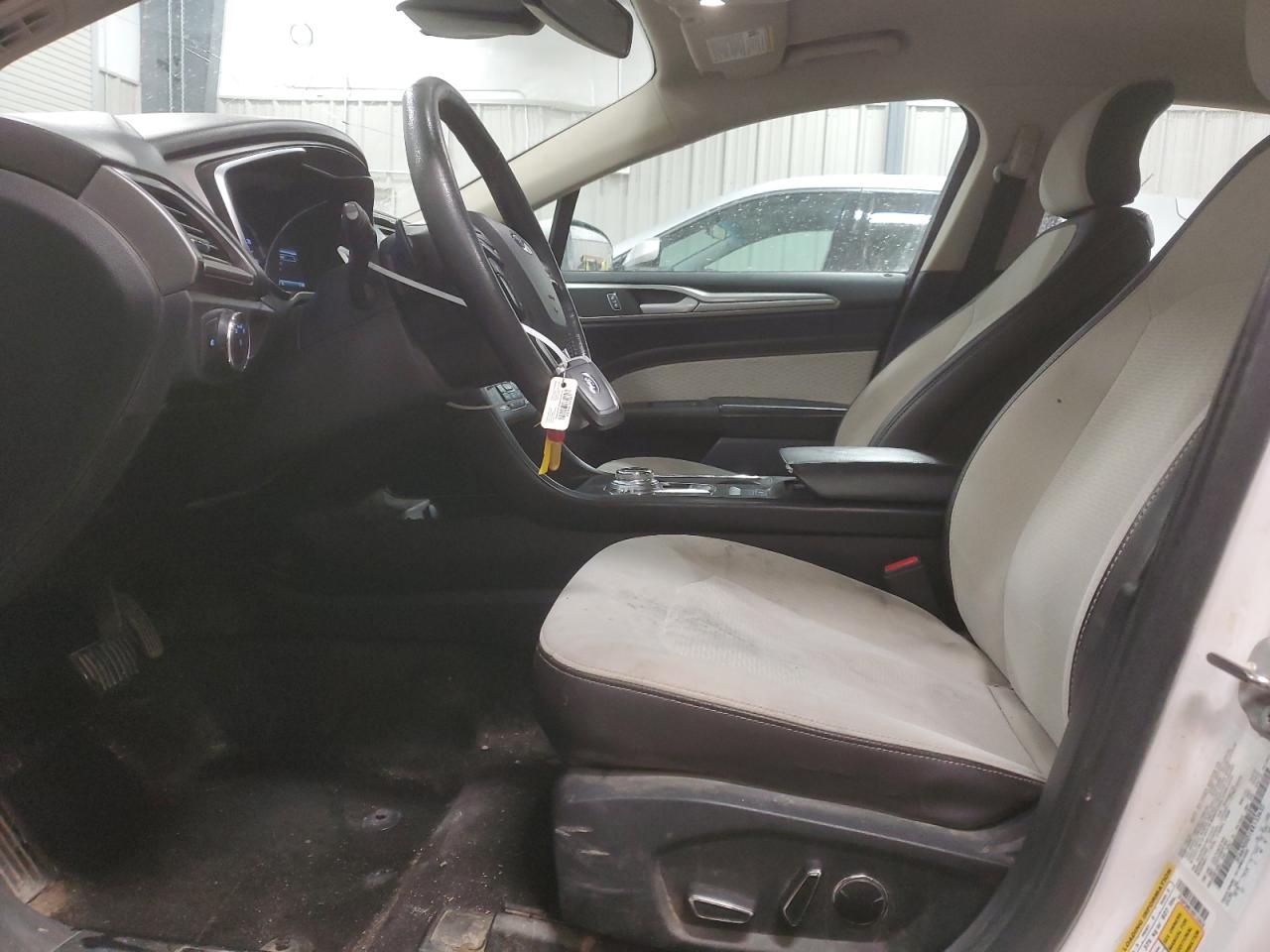 2019 Ford Fusion - Image 7