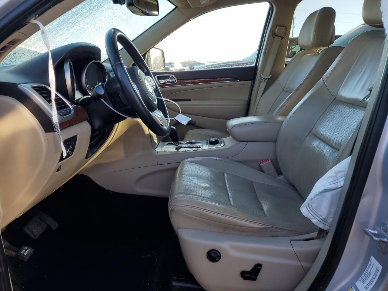 2013 Jeep Grand Cherokee - Image 7
