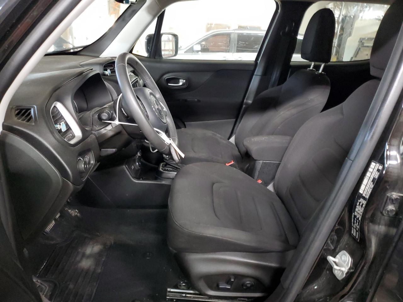 2018 Jeep Renegade - Image 7