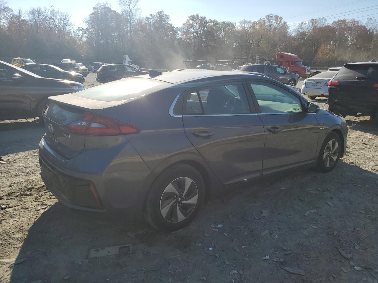 2018 Hyundai Ioniq Sel VIN: KMHC75LCXJU097015 Lot: 79868594