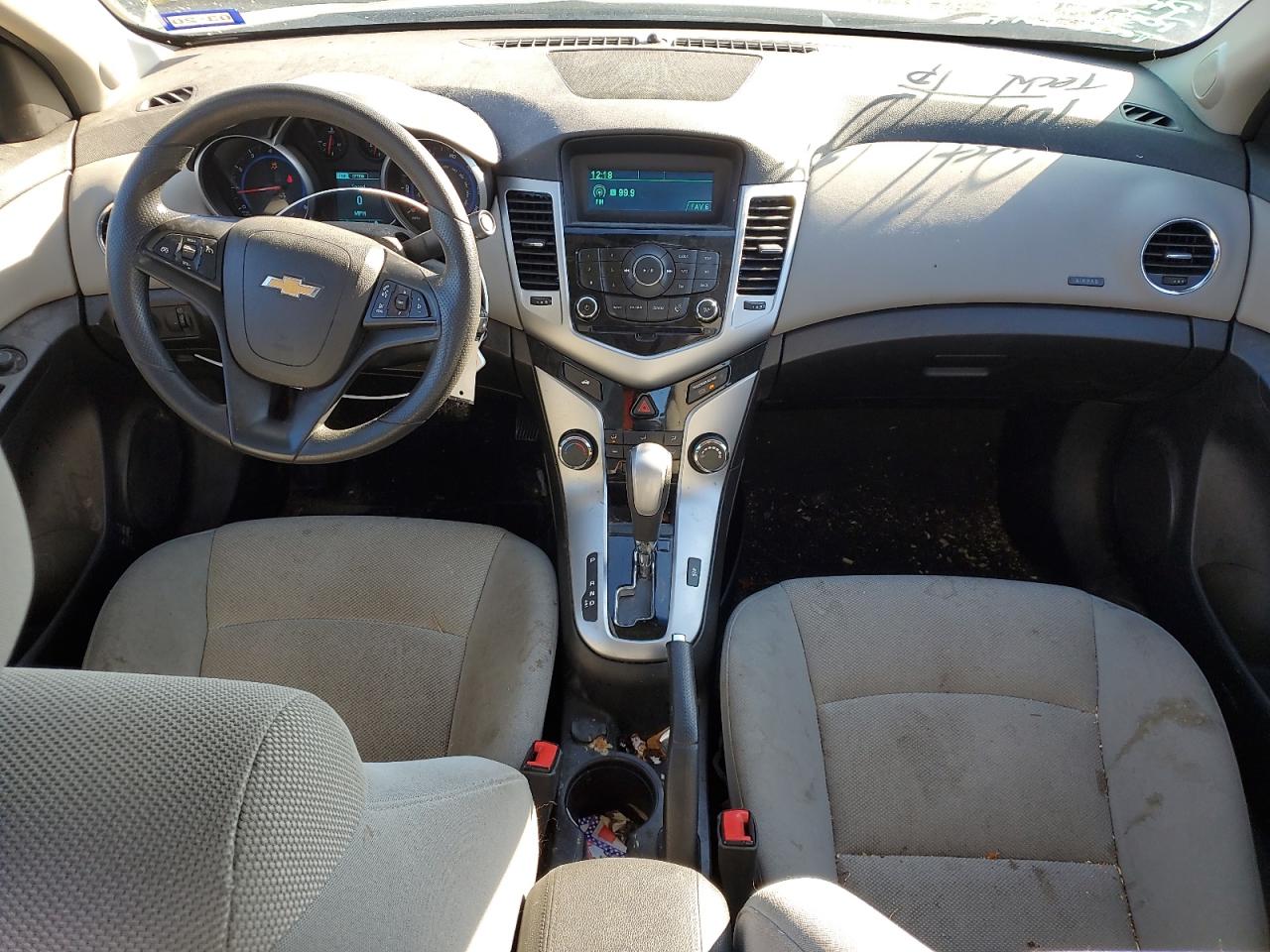 2015 Chevrolet Cruze - Image 8