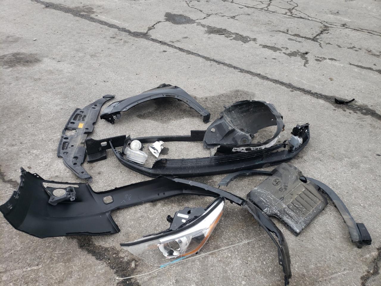 2014 Toyota Highlander Limited VIN: 5TDDKRFH8ES050002 Lot: 80245394