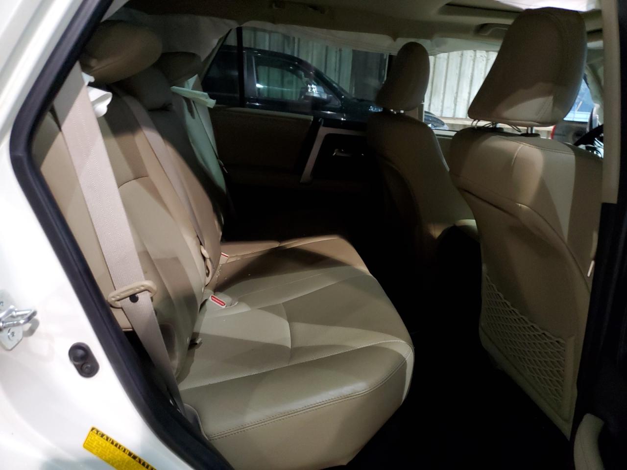 2017 Toyota 4Runner - Image 11