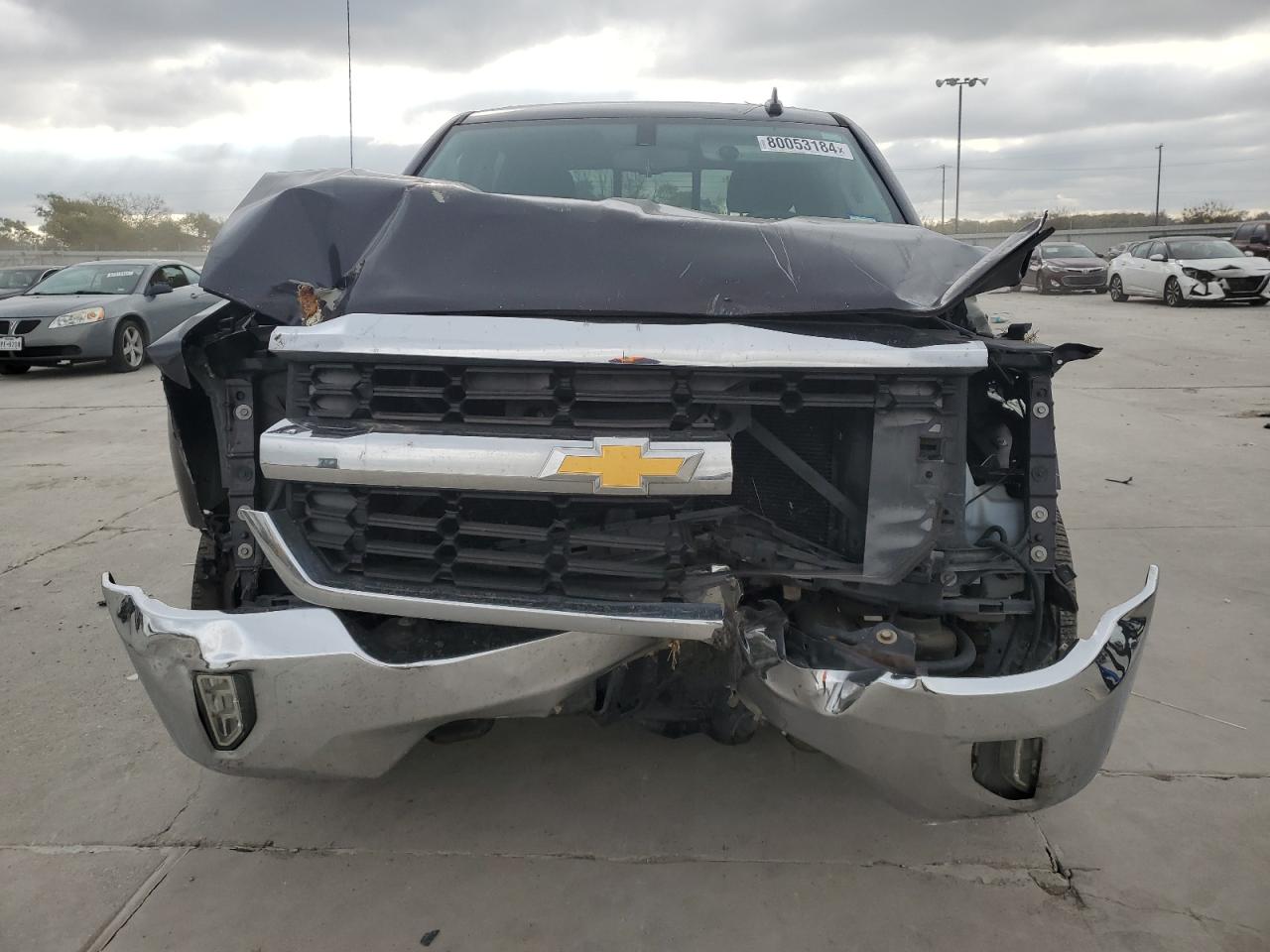 2016 Chevrolet Silverado - Image 5