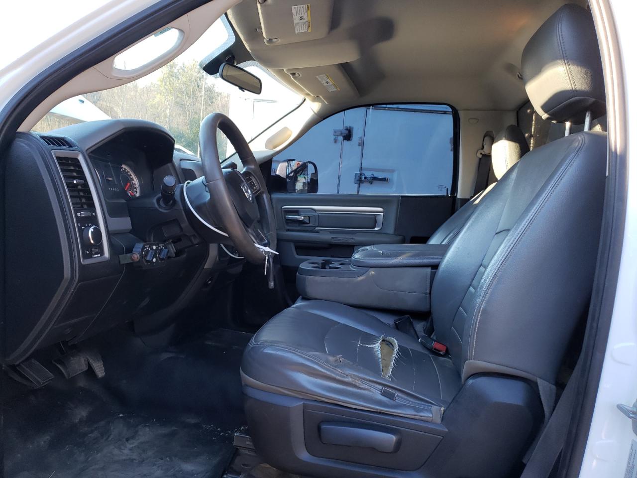 2015 RAM 5500 - Image 7