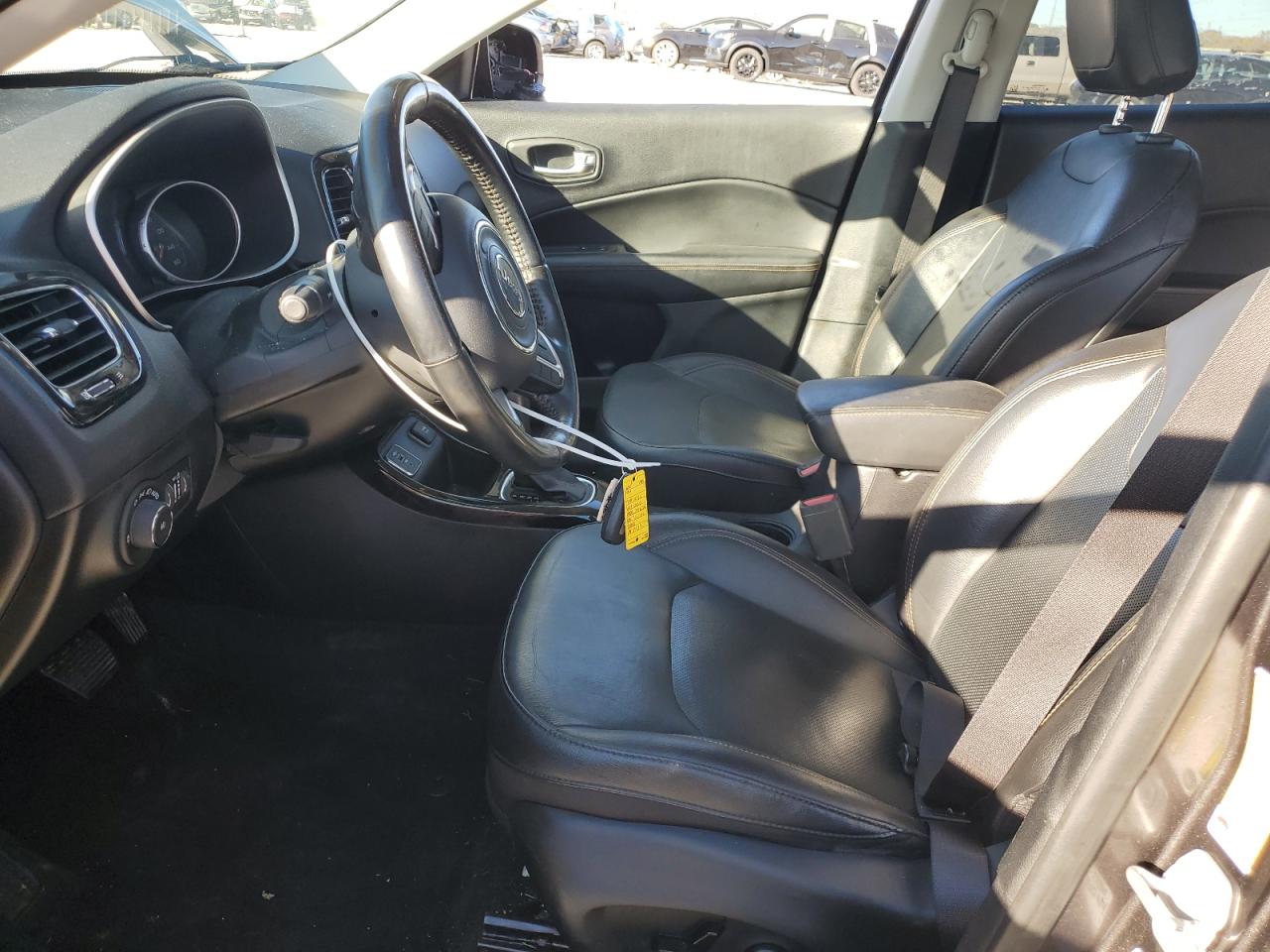 2020 Jeep Compass - Image 7